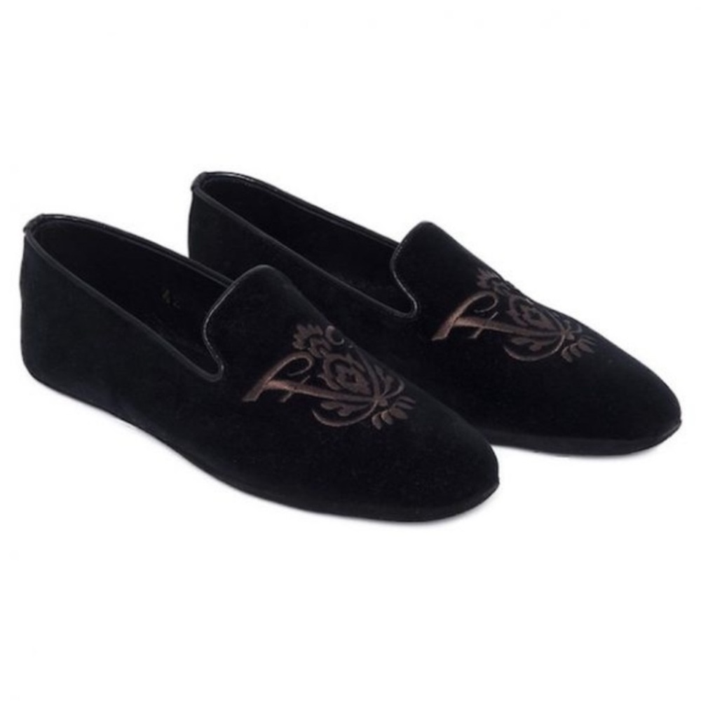 frette arturo velvet slippers NWT